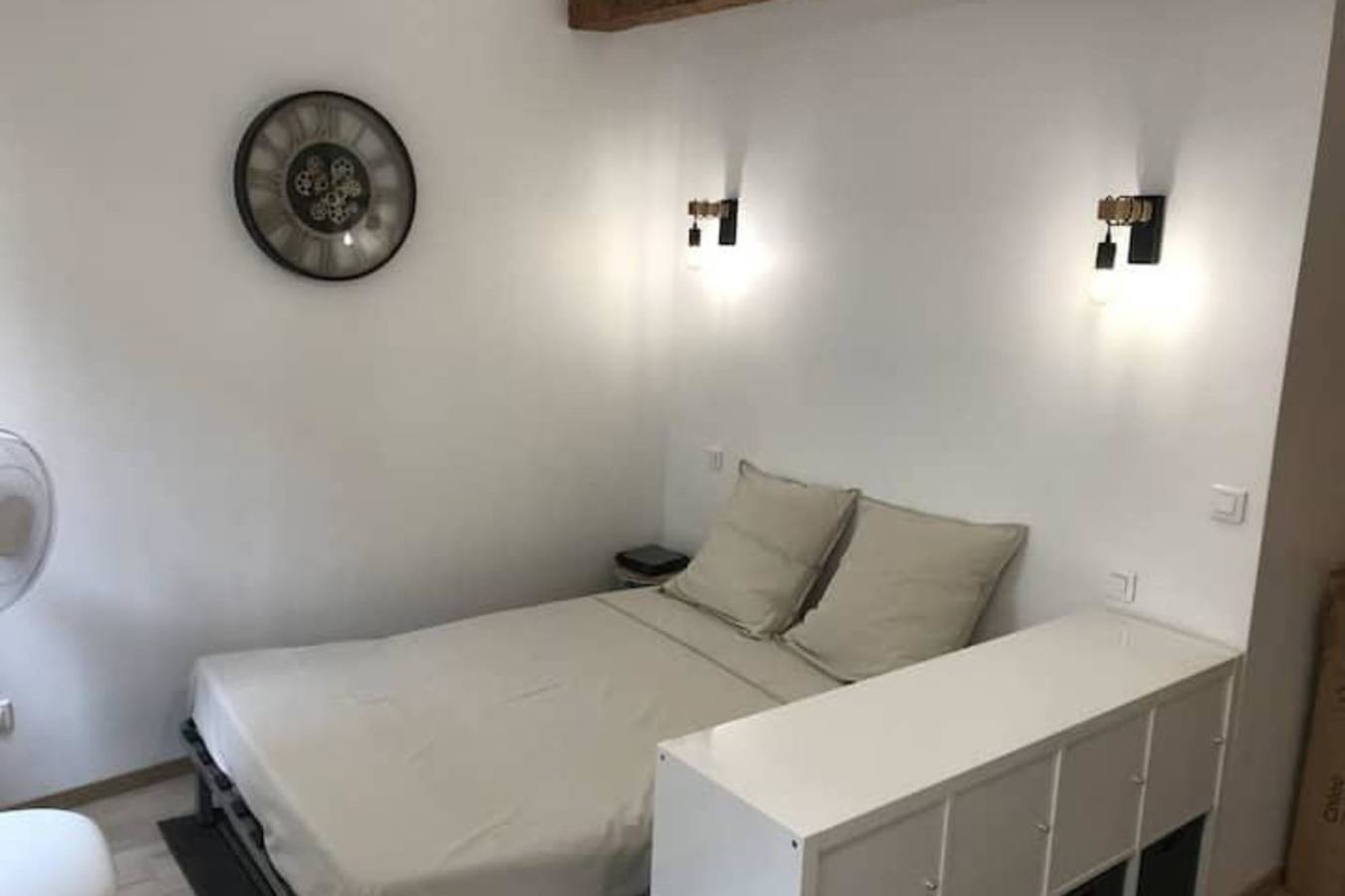 Studio entier, Studio Paisible Pour 2 Proche Palais Des Papes in Avignon, Vaucluse