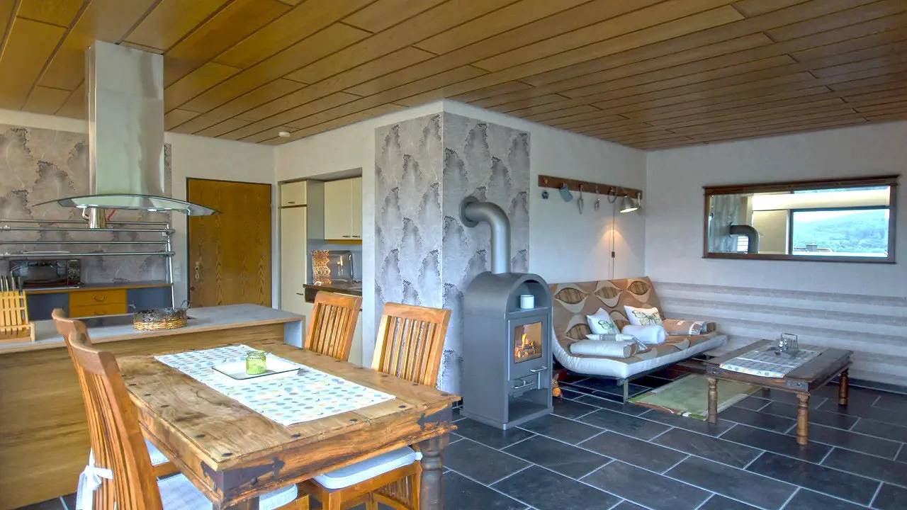 Ganze Ferienwohnung, Ferienwohnung für 4 Personen (80 m²) in Simmerath in Simmerath, Rureifel (Nordrhein-westfalen)