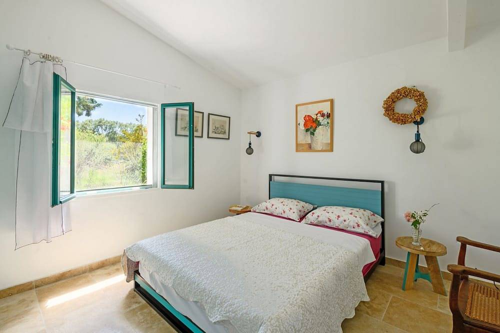 Casa-Mas de l'aube-Baño en la habitacion-Vista al campo in Mouriès, Region de Arles