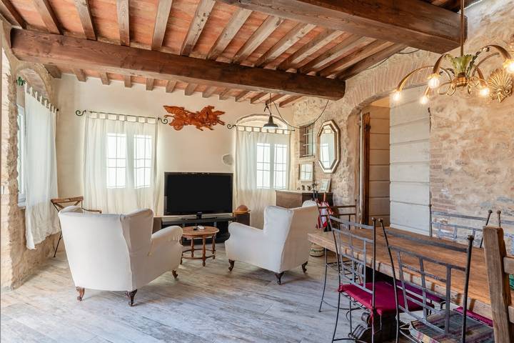 Holiday Home 'La Capanna Di Arturo Ground Floor' with Mountain View, Wi-Fi and Air Conditioning in Capannori, Lucca provins