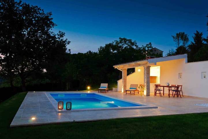 Villa für 5 Personen, mit Garten - 1