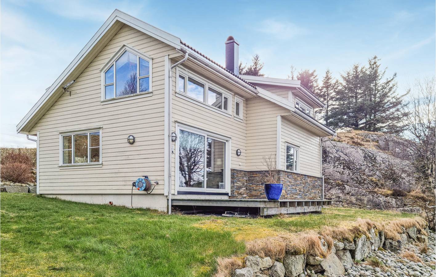 Ferienhaus für 8 Personen mit Terrasse in Eigersund