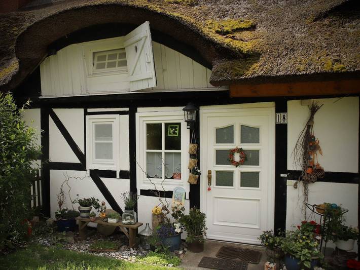 Ferienwohnung für 4 Personen, mit Garten und Terrasse, kinderfreundlich in Saal - 2