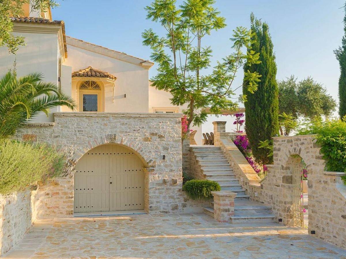 Three-Bedroom Villa in Καστανιά (Κέρκυρα), Κέρκυρα