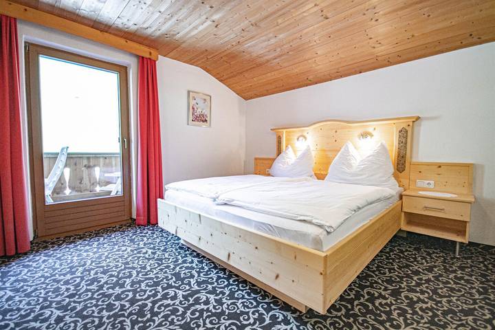 Hotel für 8 Personen, mit Balkon und Garten in Innsbruck und Umgebung - 4