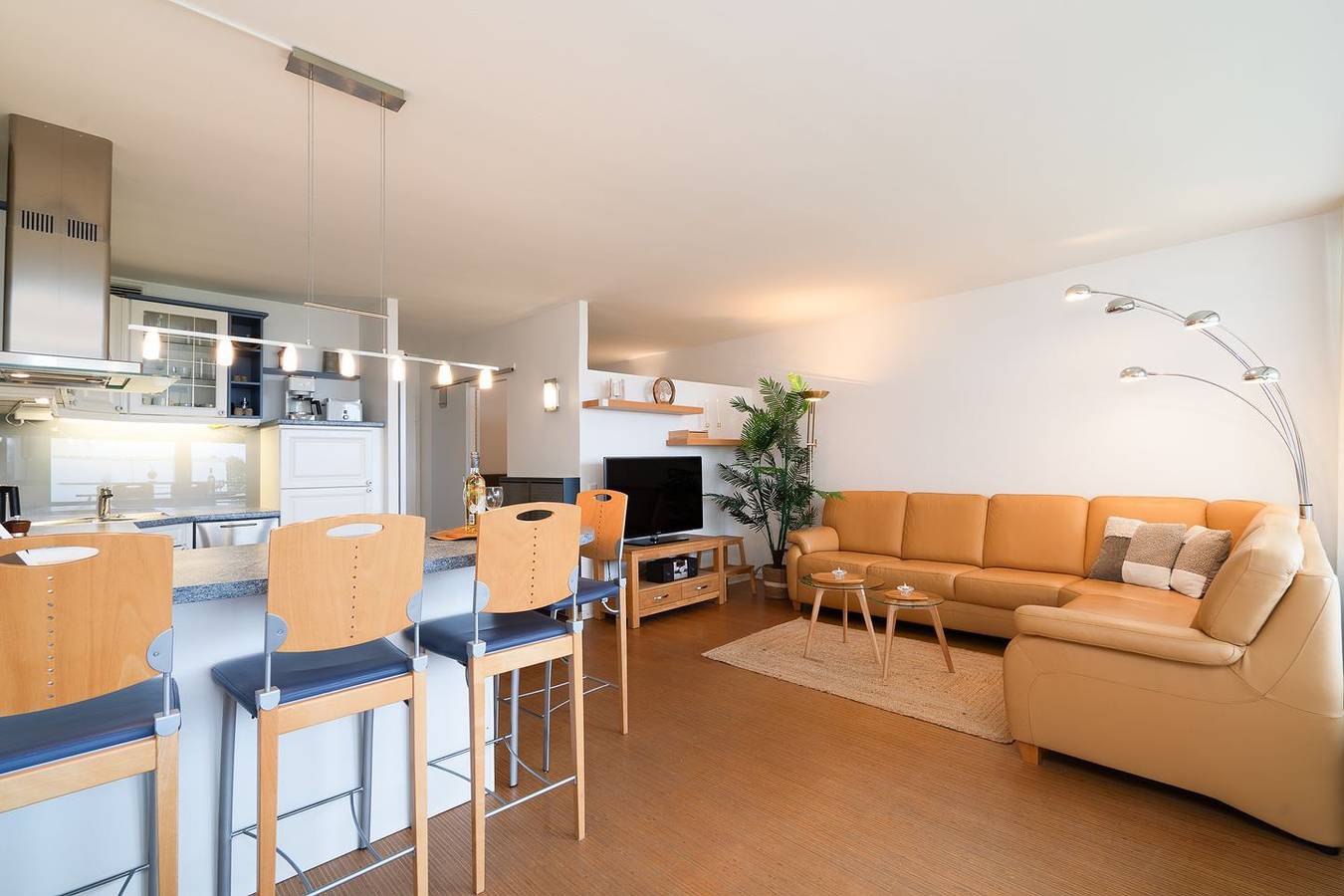 Ganze Wohnung, Komfortables Appartement im Ferienpark Sierksdorf mit überdachtem Balkon und Meerblick in Sierksdorf, Ostholstein