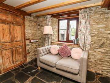 Cottage for 10 People in Powys, Mid-Wales, Photo 3