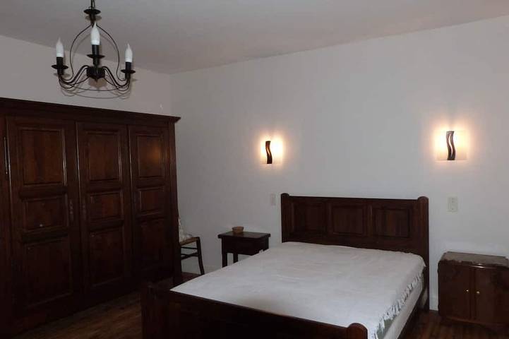 Location de vacances pour 6 personnes, avec jardin à Rouffignac-Saint-Cernin-de-Reilhac - 2