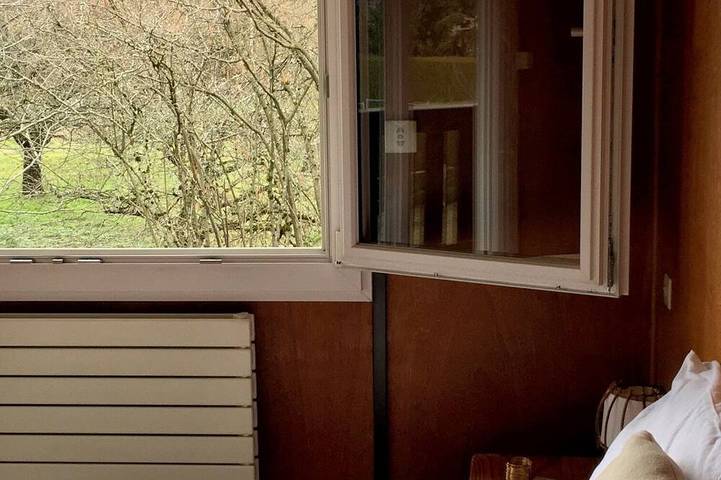 Family home for 10 people • Lake Annecy, 300 m away • Garden & Patio in Saint-Jorioz, Parc naturel régional du Massif des Bauges