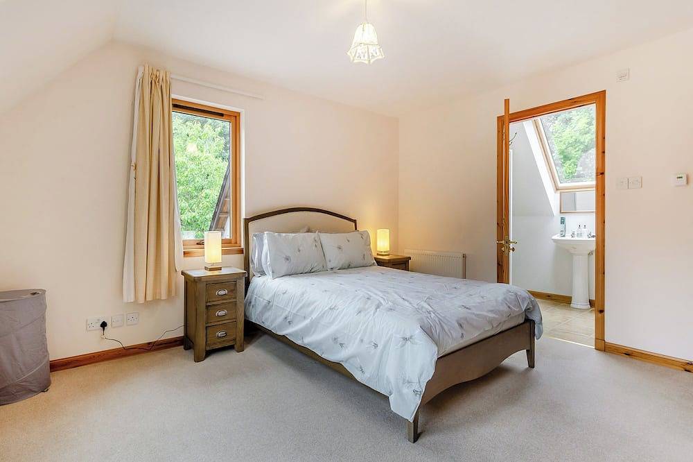 5 Schlafzimmer Unterkunft in Evanton, near Dingwall in Highlands