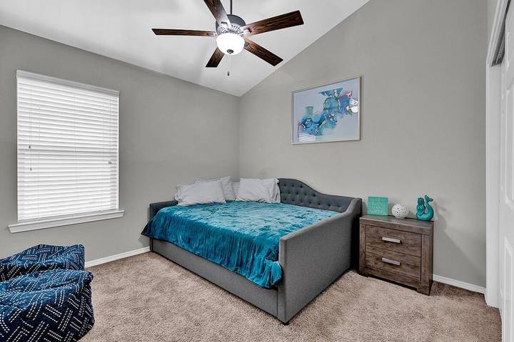 Casa vacacional para 8 personas, con jardín y terraza, Se admiten mascotas en El Paso (TX)