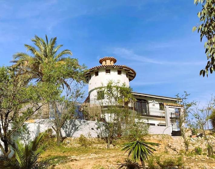 Chalet para 8 personas, con jardín además de piscina y vistas en Hoya de Buñol