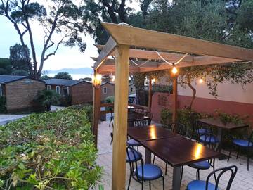 Camping für 5 Personen in La Madrague, Hyeres, Bild 4