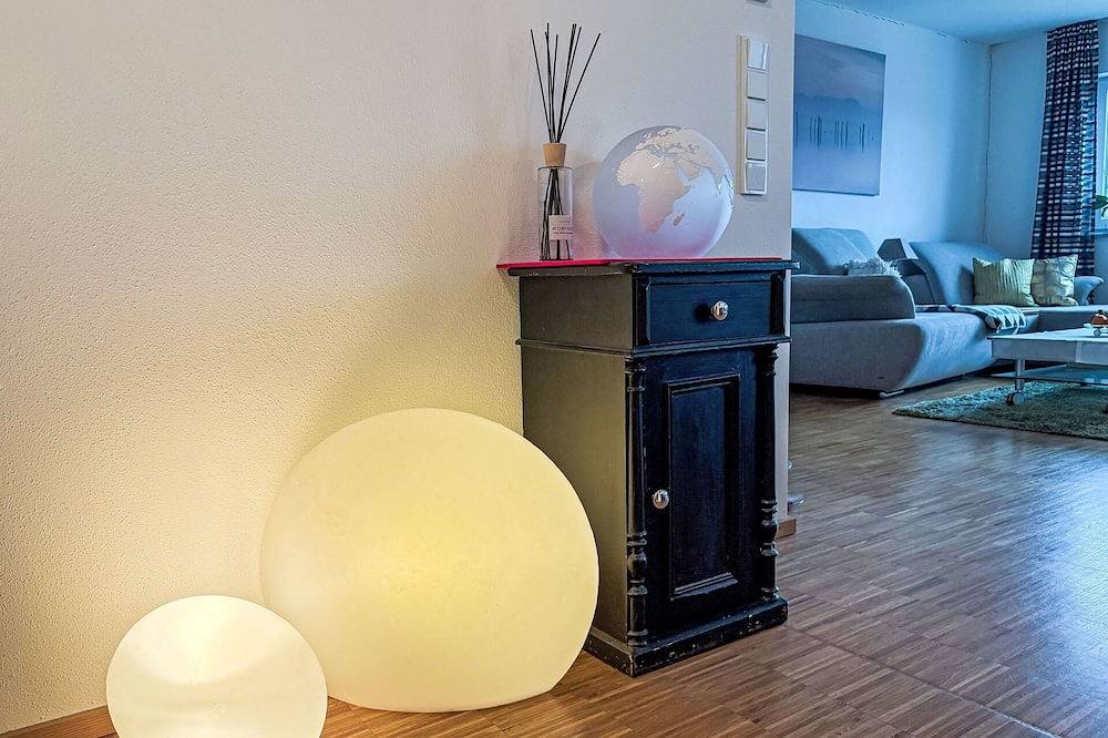 Ganze Wohnung, Angenehme Wohnung für 2 Personen mit W-Lan, Tv und Balkon in Weilheim in Oberbayern, Pfaffenwinkel
