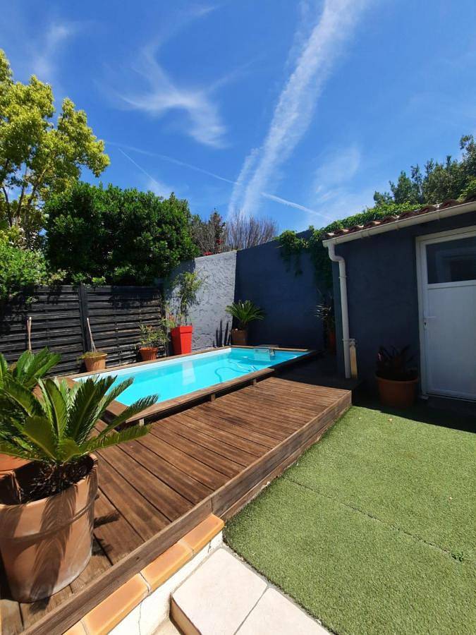 Location de vacances pour 2 personnes, avec piscine et jardin à La Garde - 2