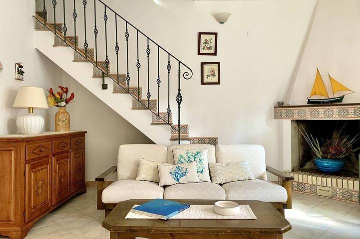 Casa vacanza per 6 persone, con giardino in Santa Margherita di Pula