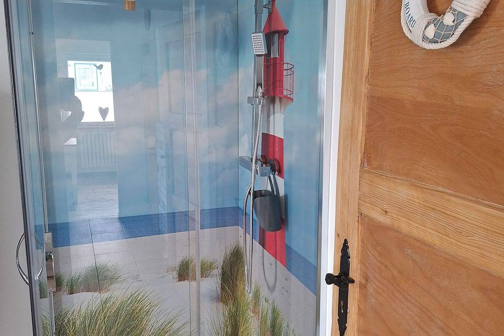 Ganze Wohnung, Frisch sanierte Ferienwohnung mit eigenem Garten in Celle, Aller-Leine-Tal