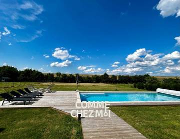 Location de vacances pour 10 personnes, avec vue ainsi que jardin et piscine dans Lac de Der-Chantecoq (Giffaumont-Champaubert)