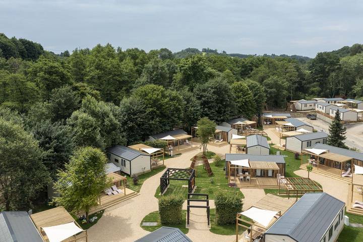 Camping pour 5 personnes, avec piscine et terrasse, adapté aux familles dans Ardennes (Belgique) - 3