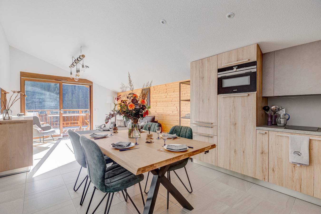Entire apartment, Le Torraz - Apt avec balcons aux pieds des pistes in La Giettaz, Albertville region