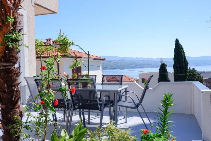 Ferienwohnung für 4 Personen, mit Ausblick und Garten, mit Haustier - 1