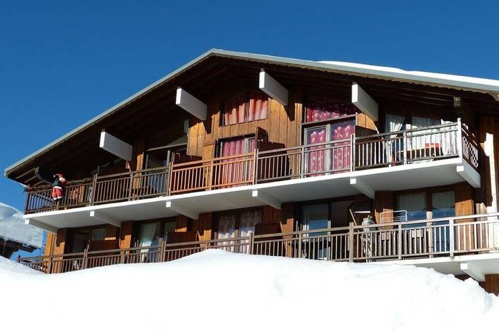 Chalet pour 4 personnes, avec balcon à Les Saisies