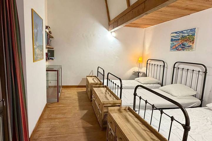 Location de vacances pour 15 personnes, avec Terrasse et Jardin dans Albaron - 4