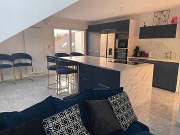 Gîte pour 6 personnes, avec vue et terrasse, animaux acceptés à Nangy