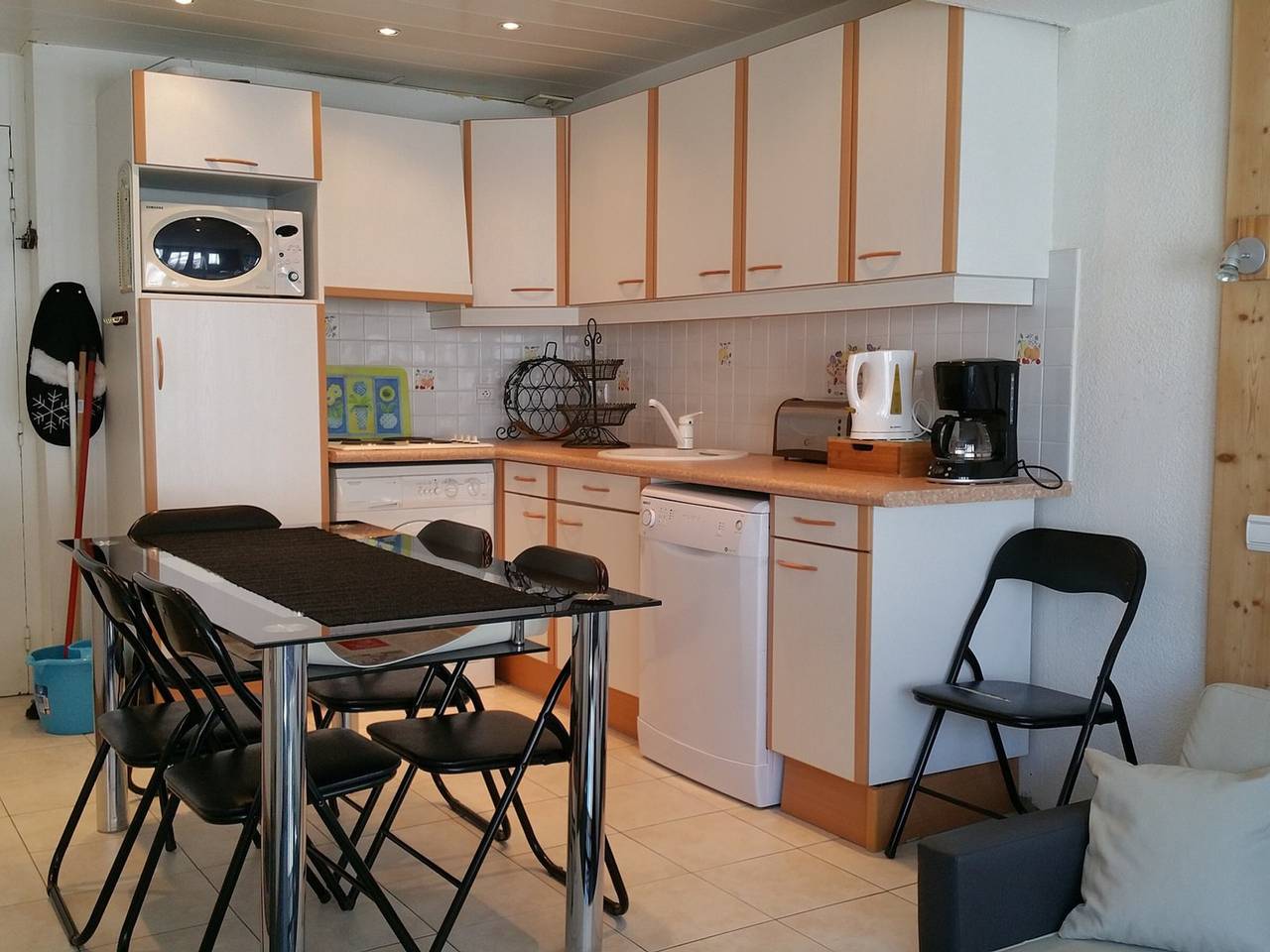 Apartamento entero, Apto. moderno centro Avoriaz, 2 dorm., balcón, acceso directo a pistas in Morzine, Les Portes du Soleil