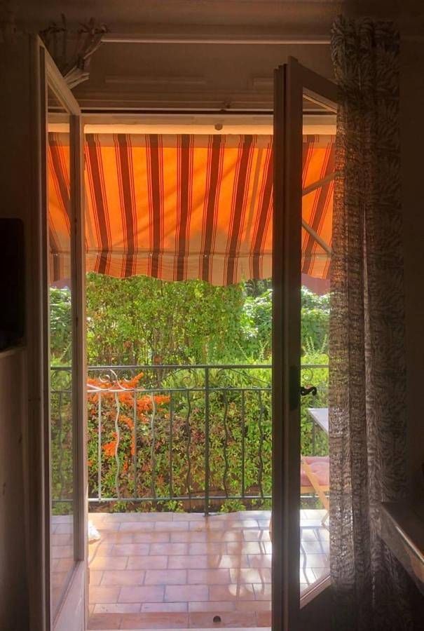 Ganze Wohnung, Studio in the center of Saint-Jean-cap-Ferrat in Saint-Jean-Cap-Ferrat, Mittelmeerküste (Frankreich)