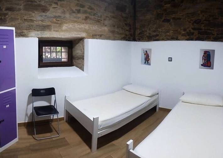Location de vacances pour 2 personnes, avec terrasse et jardin à Vega de Valcarce - 2