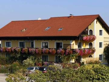 Ferienwohnung für 2 Personen, mit Garten in Weyregg am Attersee
