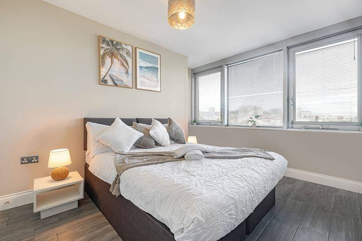 Entire apartment, Brighton Central Seaview Retreat, Steps to the Beach in Brighton, Sussex