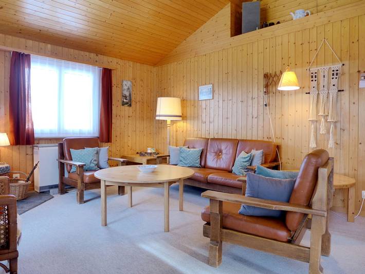 Ferienhaus für 6 Personen, mit Balkon und Terrasse sowie Garten und Ausblick im Wallis - 2