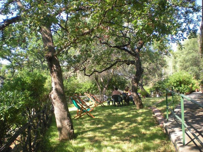 Camping für 4 Personen, mit Terrasse und Garten sowie Ausblick in Cilento - 3