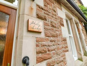 Log Cabin for 7 People in Cumbria, North West England, Photo 2