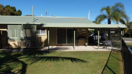 Holiday Home for 7 People in Rainbow Beach, Queensland, Photo 1