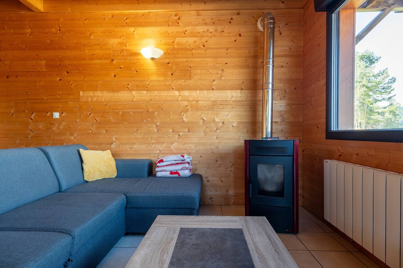 Chalet 'La Vue De Longemer' mit Bergblick, privater Terrasse und Garten in Xonrupt-Longemer, Regionaler Naturpark Belchen der Vogesen