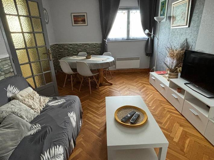 Gîte pour 4 personnes, avec terrasse et vue, animaux acceptés à Froberville