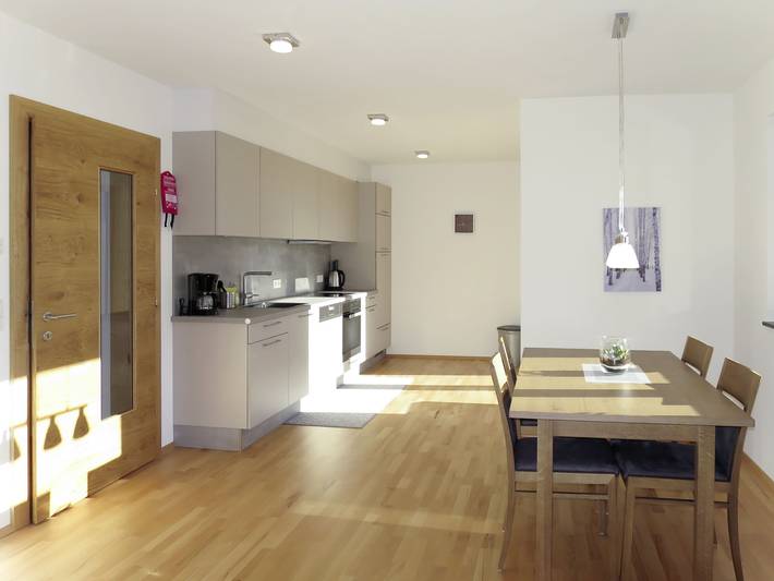 Ferienwohnung für 4 Personen, mit Garten und Ausblick sowie Balkon in Strass im Zillertal - 2