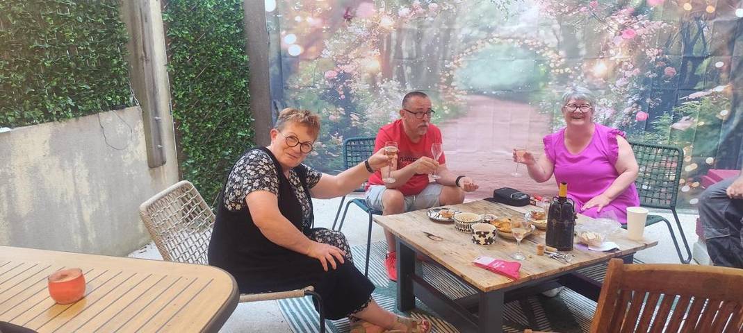 Gîte pour 10 personnes, avec terrasse, animaux acceptés à Bar-sur-Aube - 3