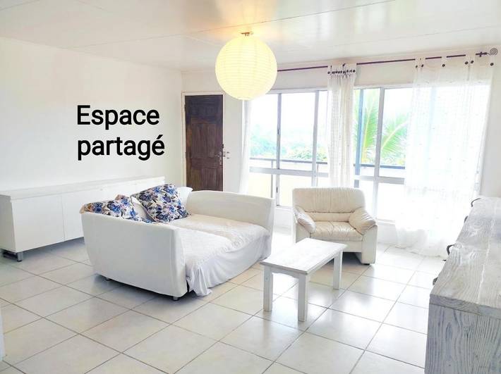 Gîte pour 2 personnes, avec jardin et vue à Nouméa - 2