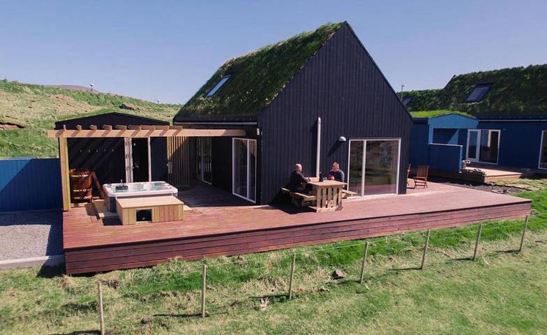 Location de vacances pour 6 personnes, avec jardin ainsi que sauna et jacuzzi dans les Îles Féroé - 4