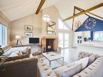 Log Cabin for 4 People in Benthall, Northumberland Coast, Photo 1