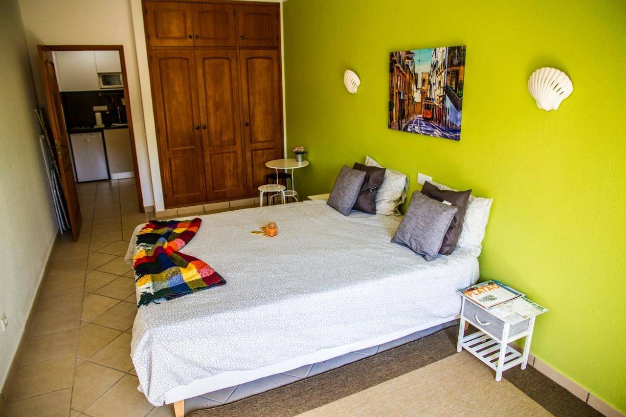 Casa de huéspuedes para 2 personas con terraza in Santa Maria, São Gonçalo de Lagos