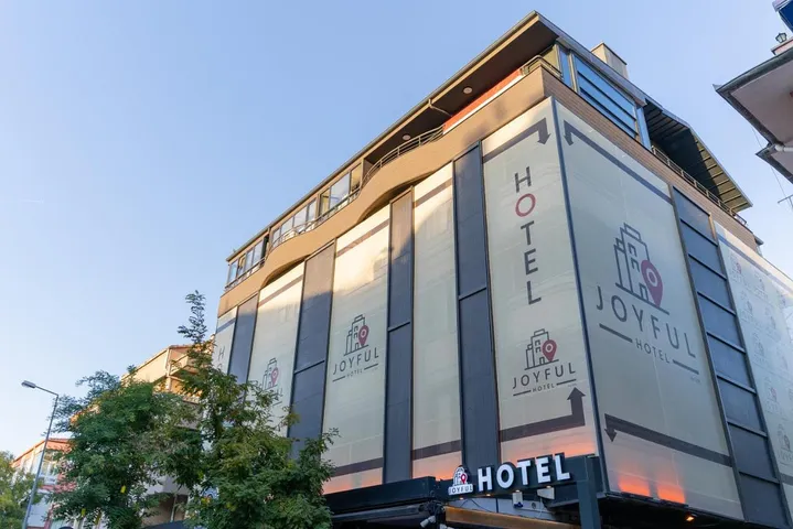 Hotel für 2 Personen, mit Ausblick und Terrasse - 1