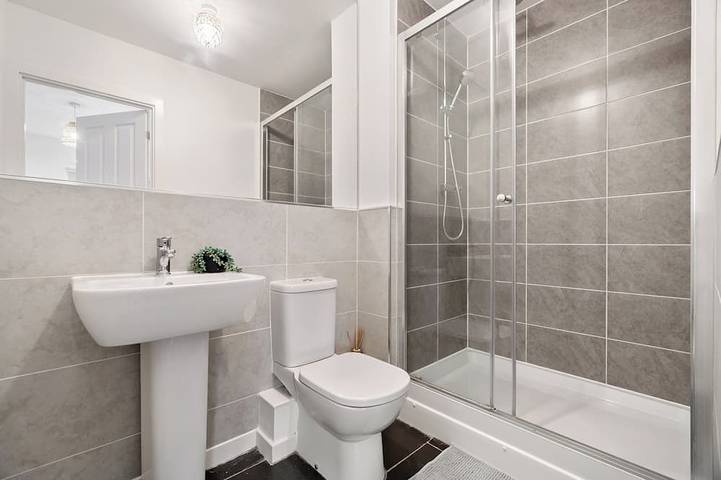House - Sleeps 4 - Garden - Parking in Ashford, Région d'Ashford