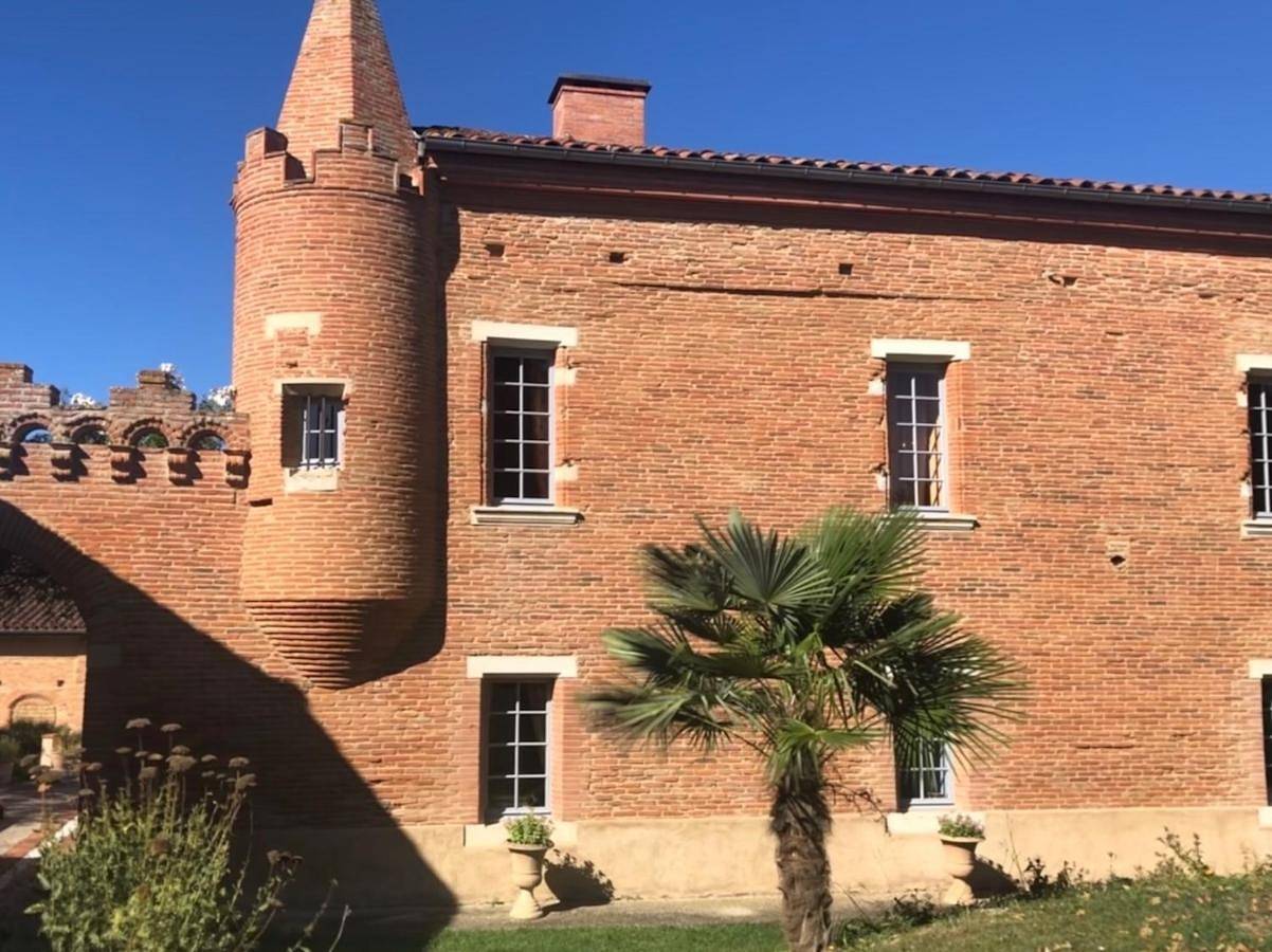 Chambre d’hôte pour 2 personnes avec jacuzzi in Cintegabelle, Lauragais