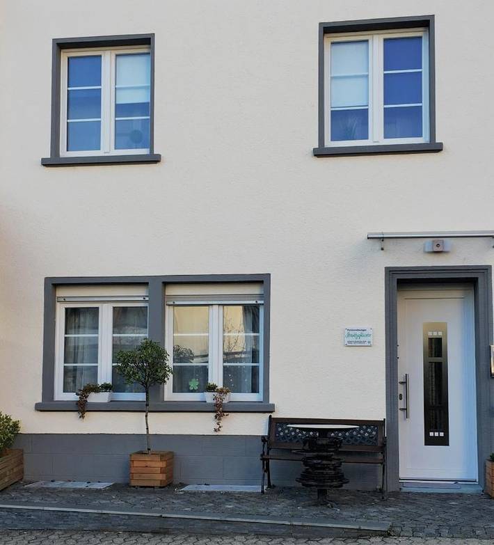 Ferienwohnung für 7 Personen, mit Terrasse und Garten in Cochem