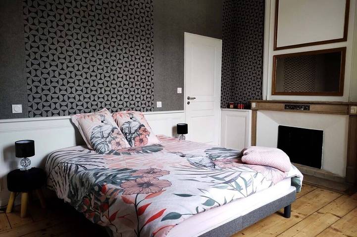 Herrenhaus, komplett renoviert auf privatem Anwesen mit Spa in Beaumotte-Aubertans, Haute-Saône
